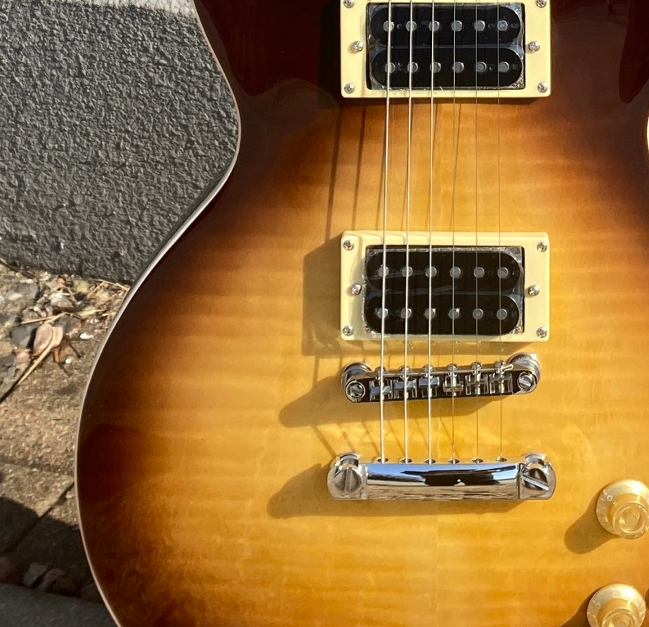 Flamed Maple Top Solid Body Electric Guitar 22 Frets Clearance sale