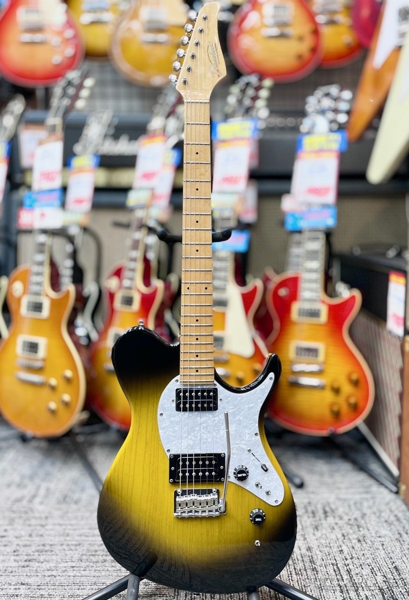 Deceiver by Providence aH-102M -Horizon Burst- 2009 model. Rare! With Vitalizer.
