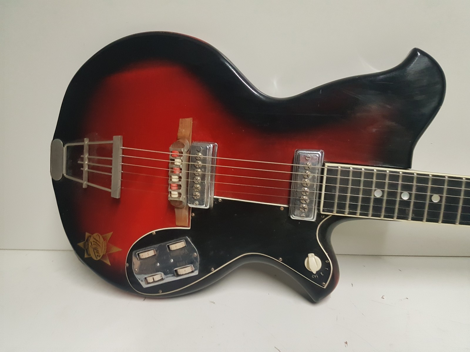 1962 HOYER ELECTRIC GUITAR – FIRST MODEL EVER MADE