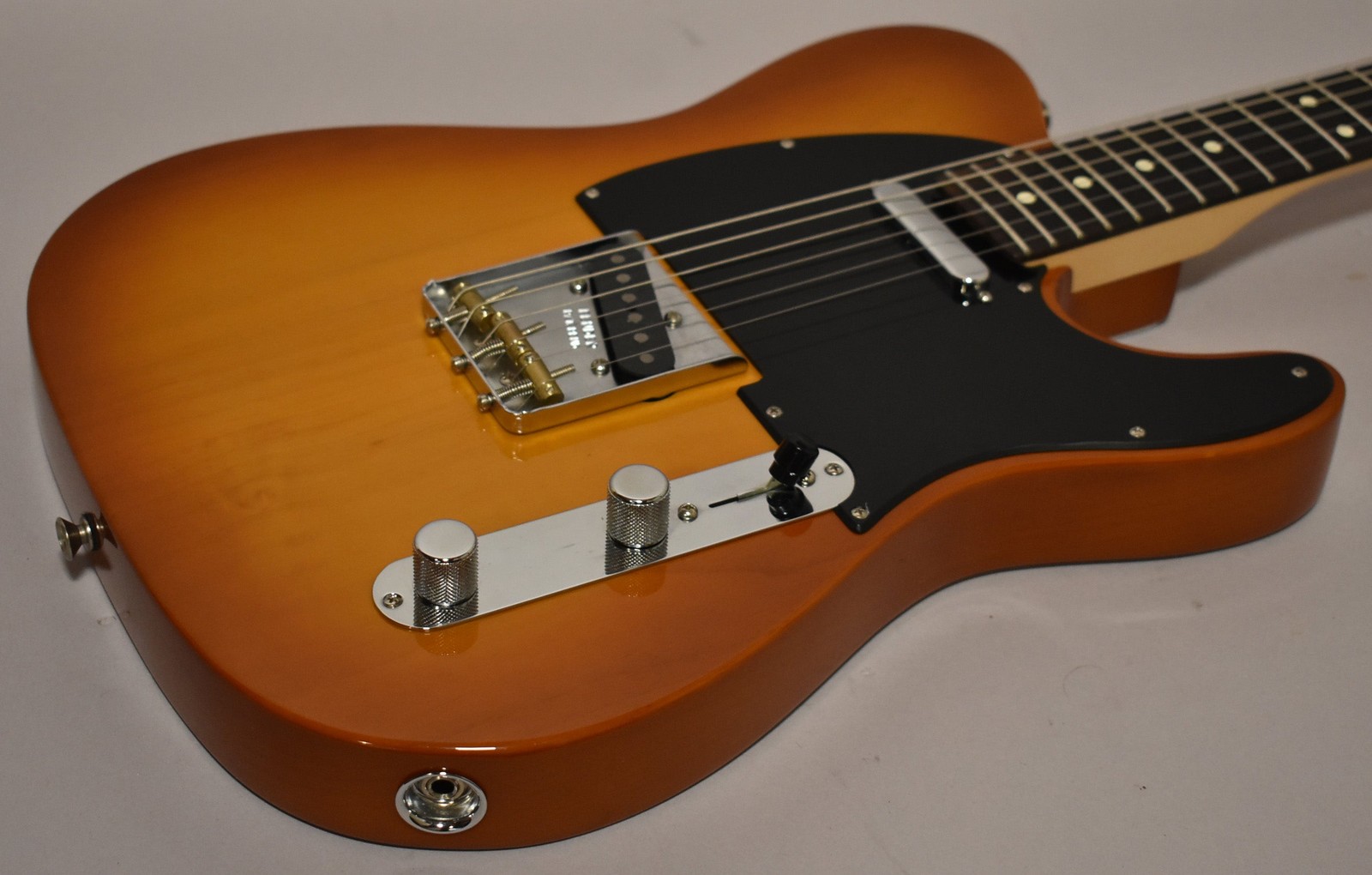 2023 Fender American Performer Telecaster Honey Burst w/HSC
