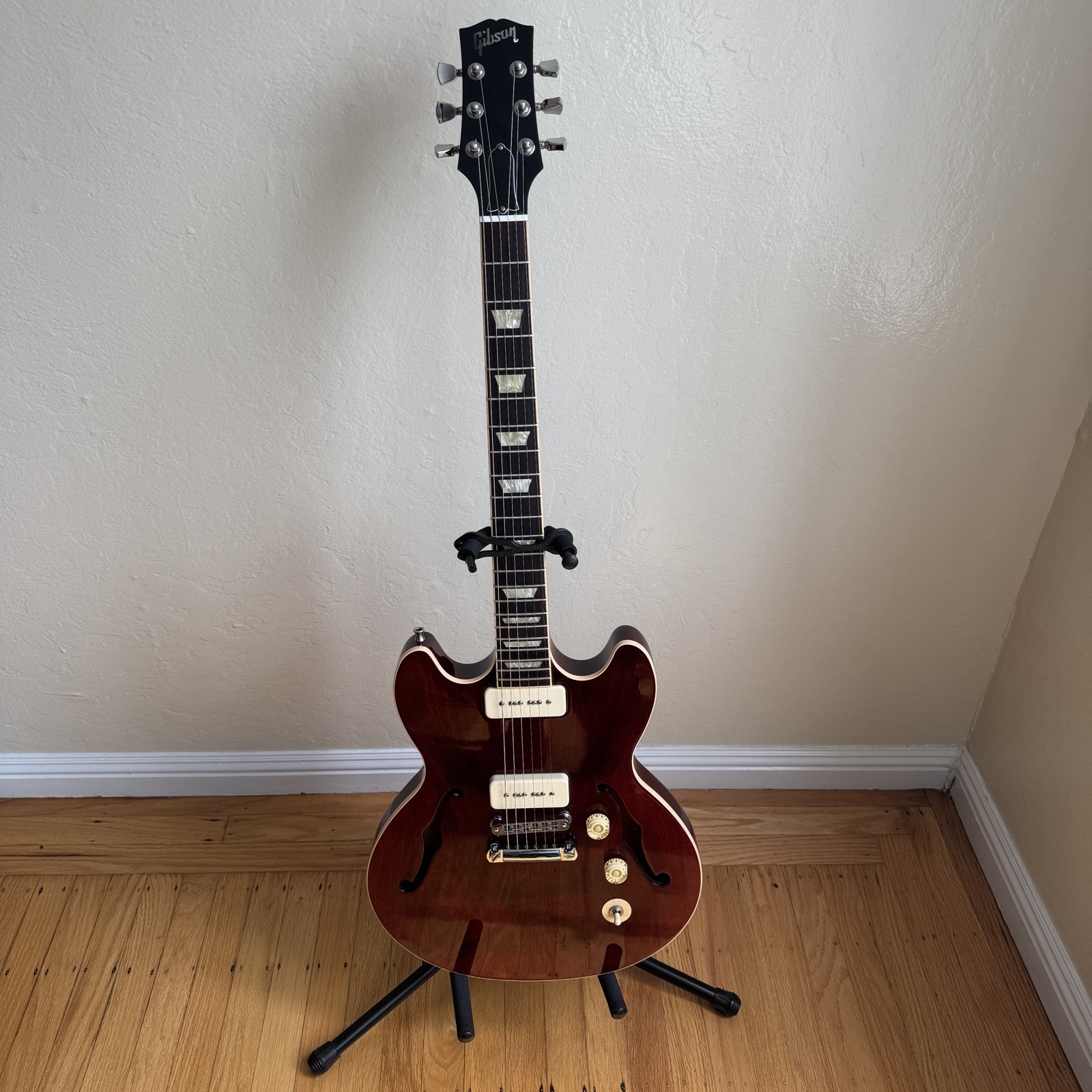 2012 Gibson Midtown Standard P-90 6-String Electric Guitar – Wine Red