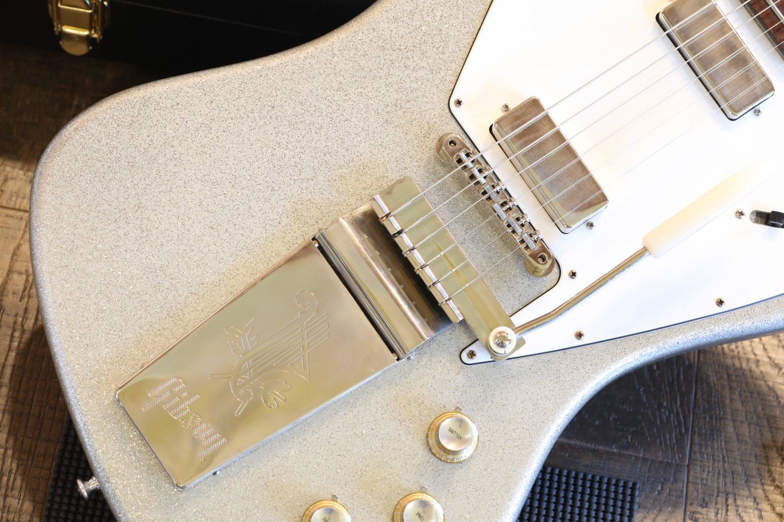 2022 Gibson Custom Shop NonReverse Firebird 65 Guitar Silver Sparkle + COA OHSC