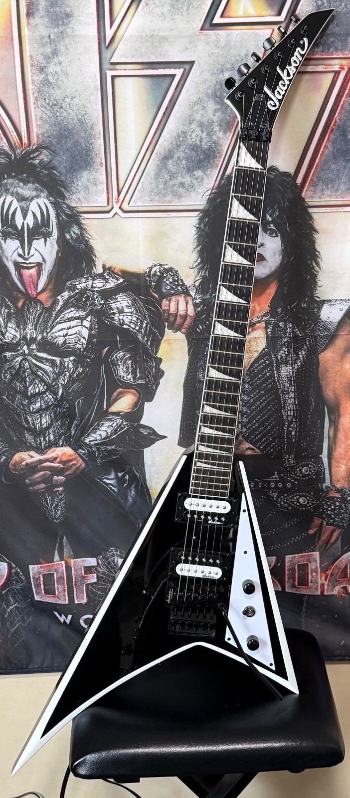 Jackson Rhoads JS32 Flying V