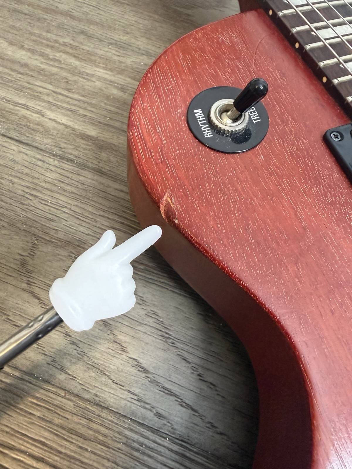 Gibson Les Paul Studio Worn Cherry 2004 With TKL Case