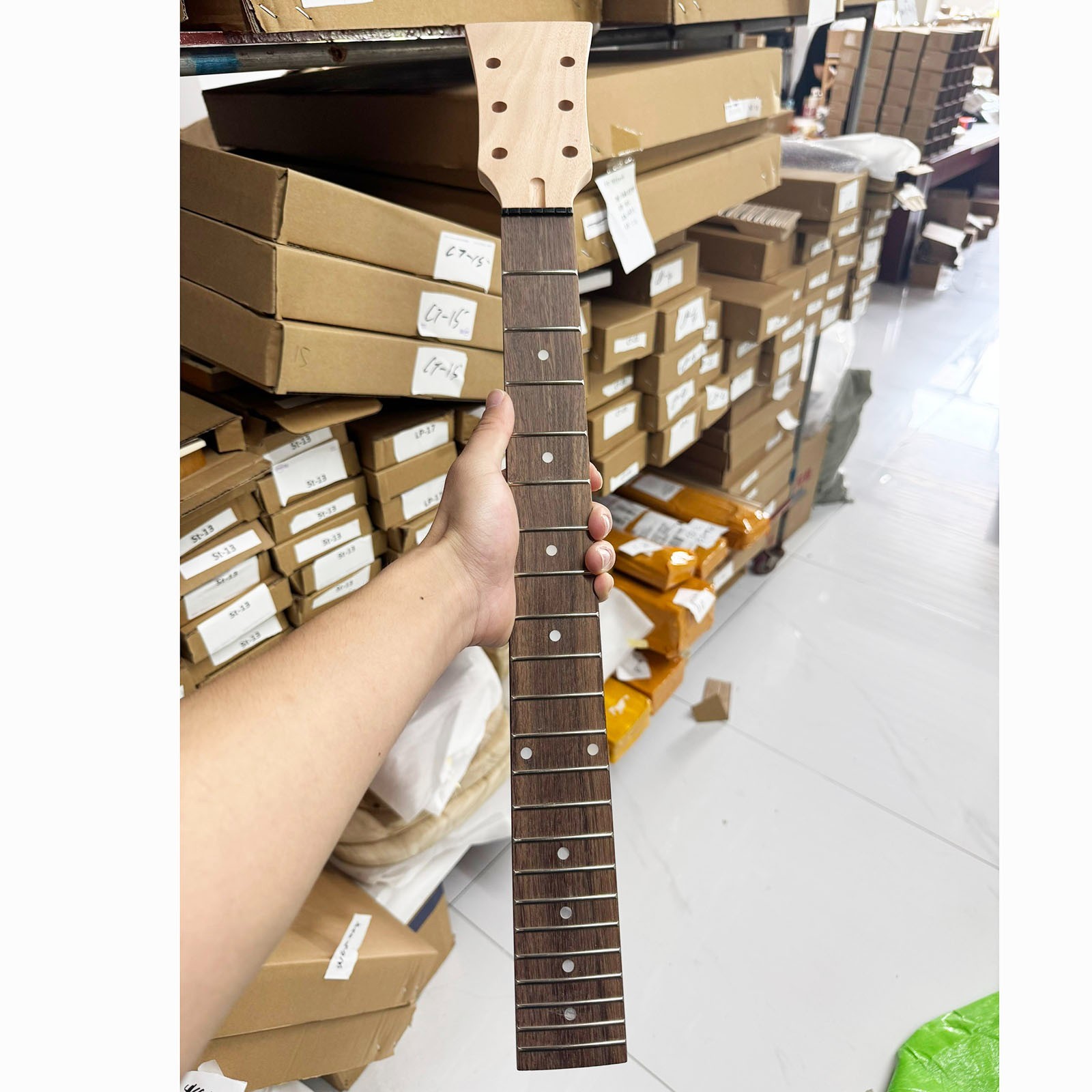 Unfinished Mahogany Electric Guitar Kit, 22-Fret Mahogany Neck