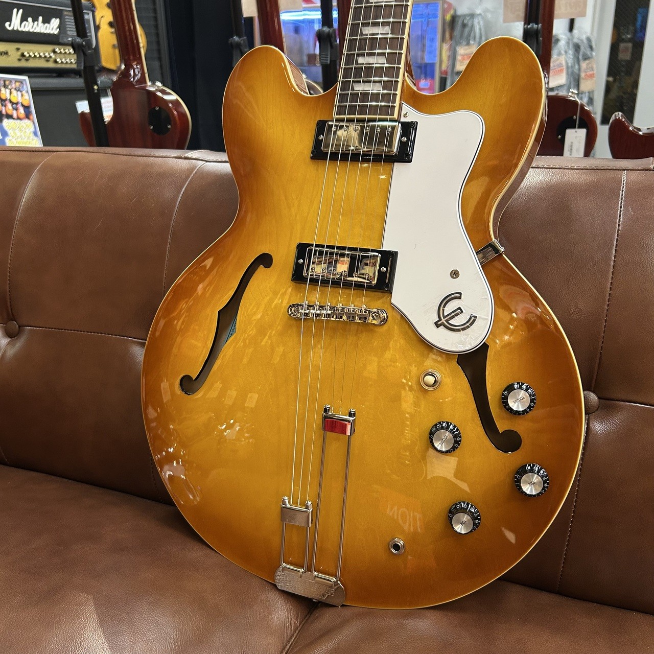 Epiphone Riviera Royal Tan #26041510858 3.65kg