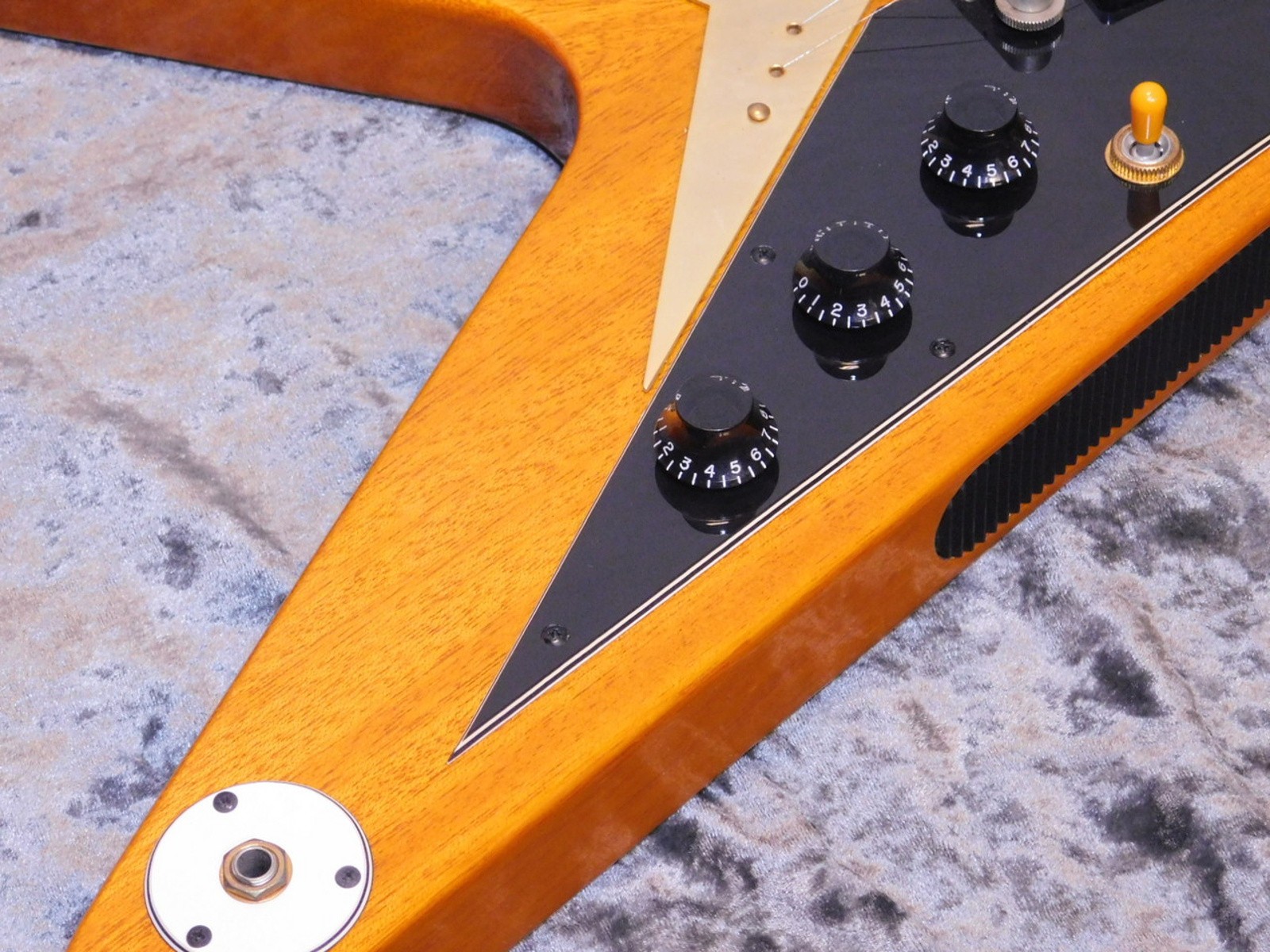 Epiphone Joe Bonamassa 1958 Amos Korina Flying V Used Korina Natural w/Hard Case