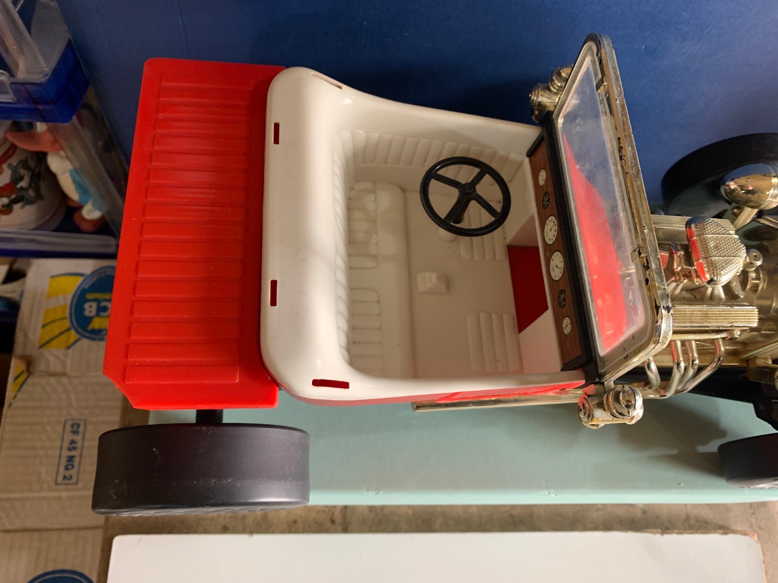 VINTAGE LARGE 16″ TOY PLASTIC CAR FORD T-BUCKET HOT ROD