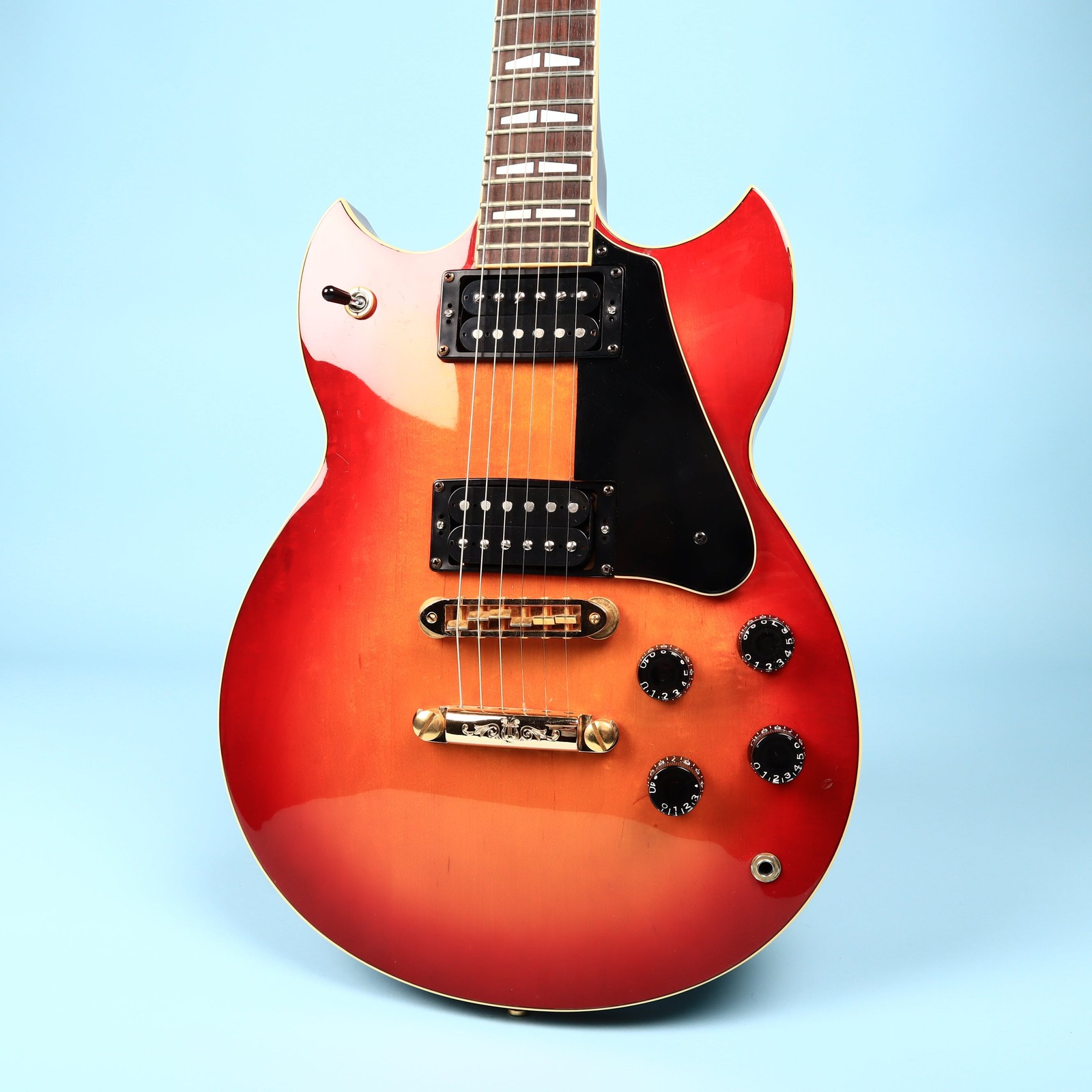 Yamaha SG1000 Cherry Sunburst 1980 Electric Guitar Japan