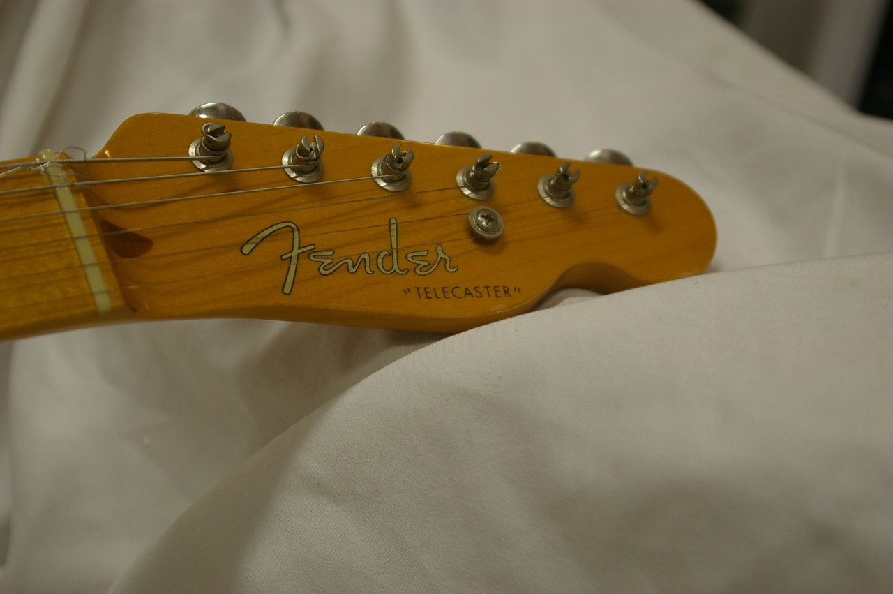 Fender Japan TL52-70US Telecaster White MIJ Sen Body Maple Neck