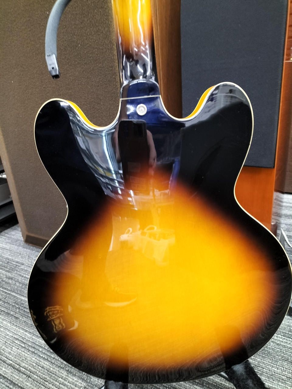 BUNNY Semi Acoustic Guitar Rsa-65 Used