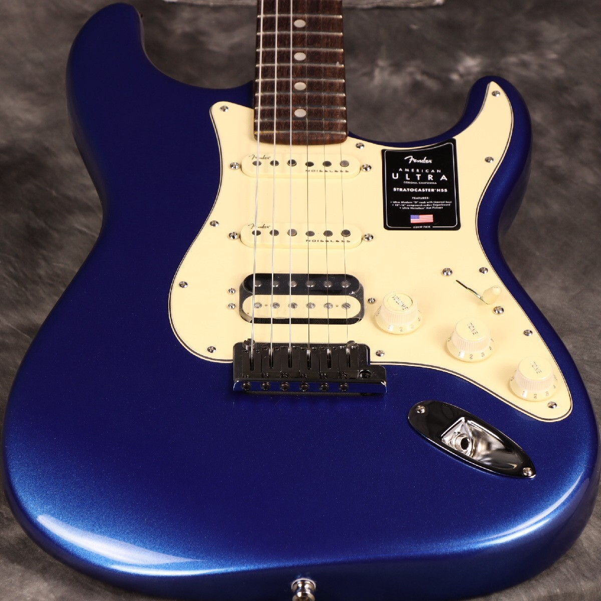 Fender American Ultra Stratocaster HSS Rosewood FB Cobra Blue from JAPAN