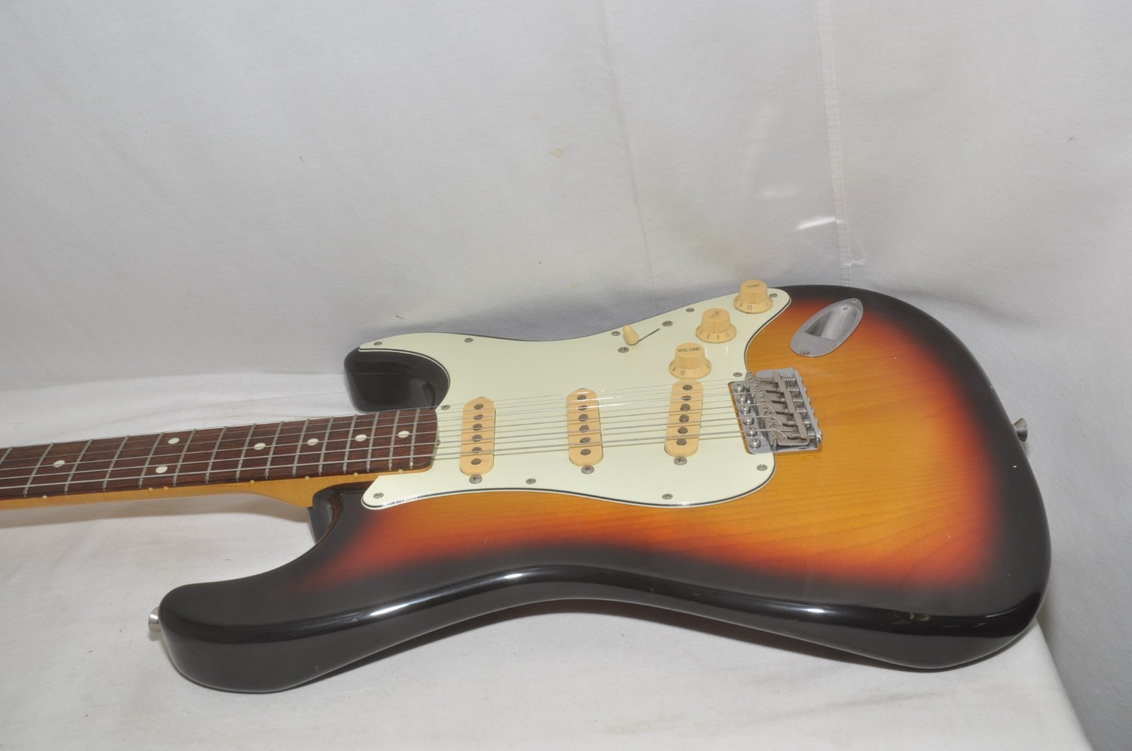 Fender Japan ST62-70TX 3TS CRAFTED Electric Guitar Ref No 7642