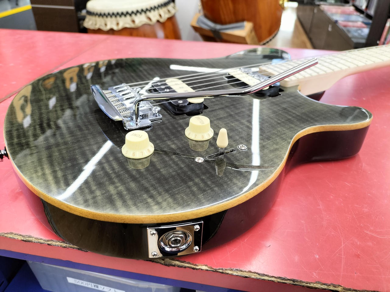 Sterling by Music Man AX20 Electric Guitar Quilted Maple Veneer Body