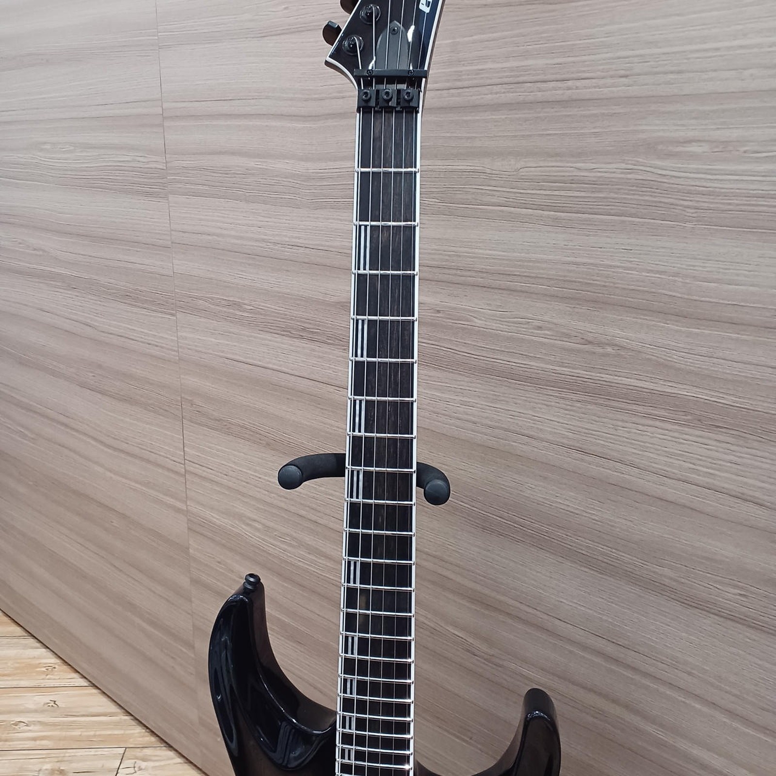 ESP E-HORIZON-I Used Alder body Maple neck Ebony fingerboard Black w/Soft case