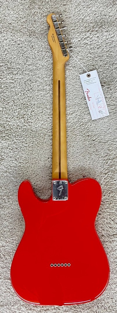 Fender Player II Telecaster Electric guitar, Maple Fingerboard, Coral Red – MIM