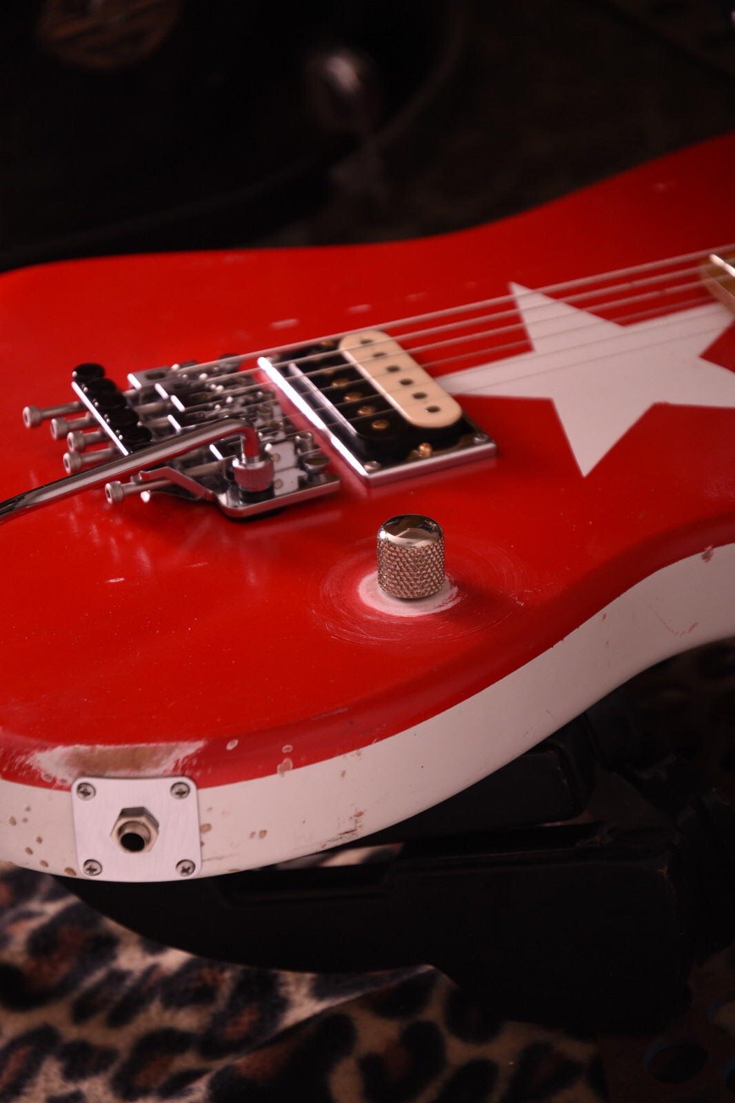 [ Available Now ] AXN Model 2 SunsetStrip Guitar – SemiRelic