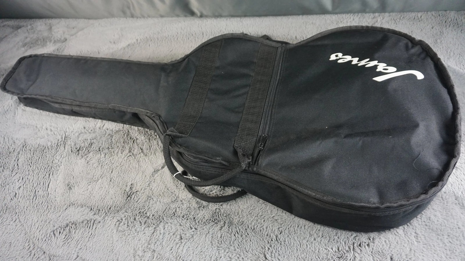 Aria Pro II Strikin’ Sound S-Style Japan Black