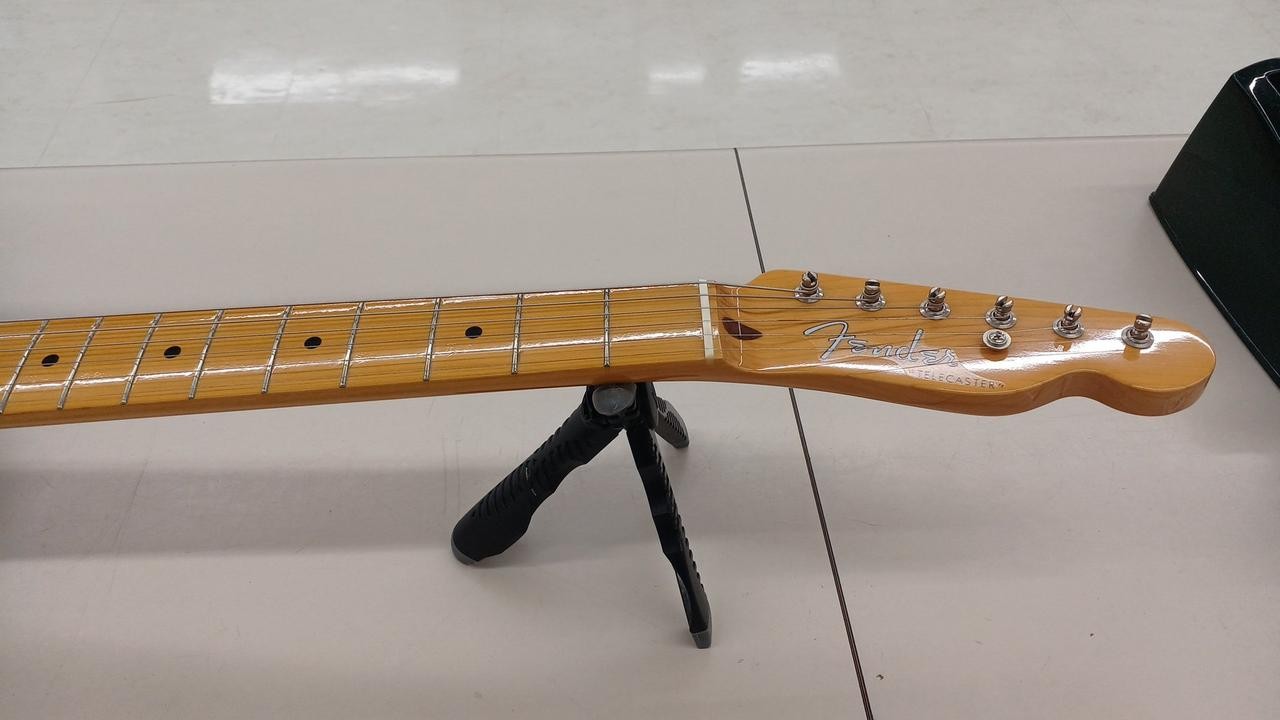 FENDER MADE IN JAPAN TRADITIONAL 50S Electric Guitar – Telecaster Type