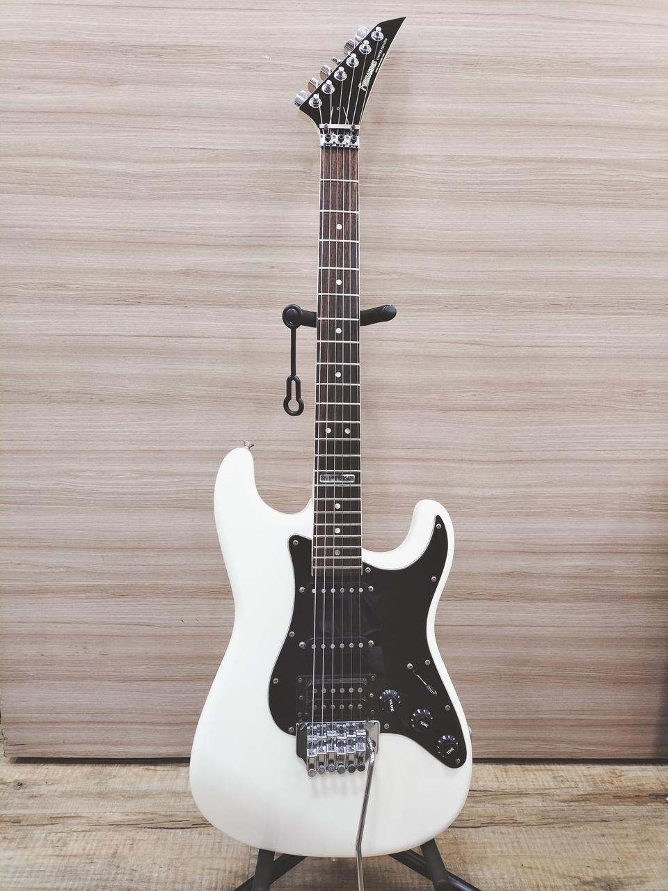 Fernandes FST-65 LTD 15TH Electric Guitar Used Product Shipping From Japan