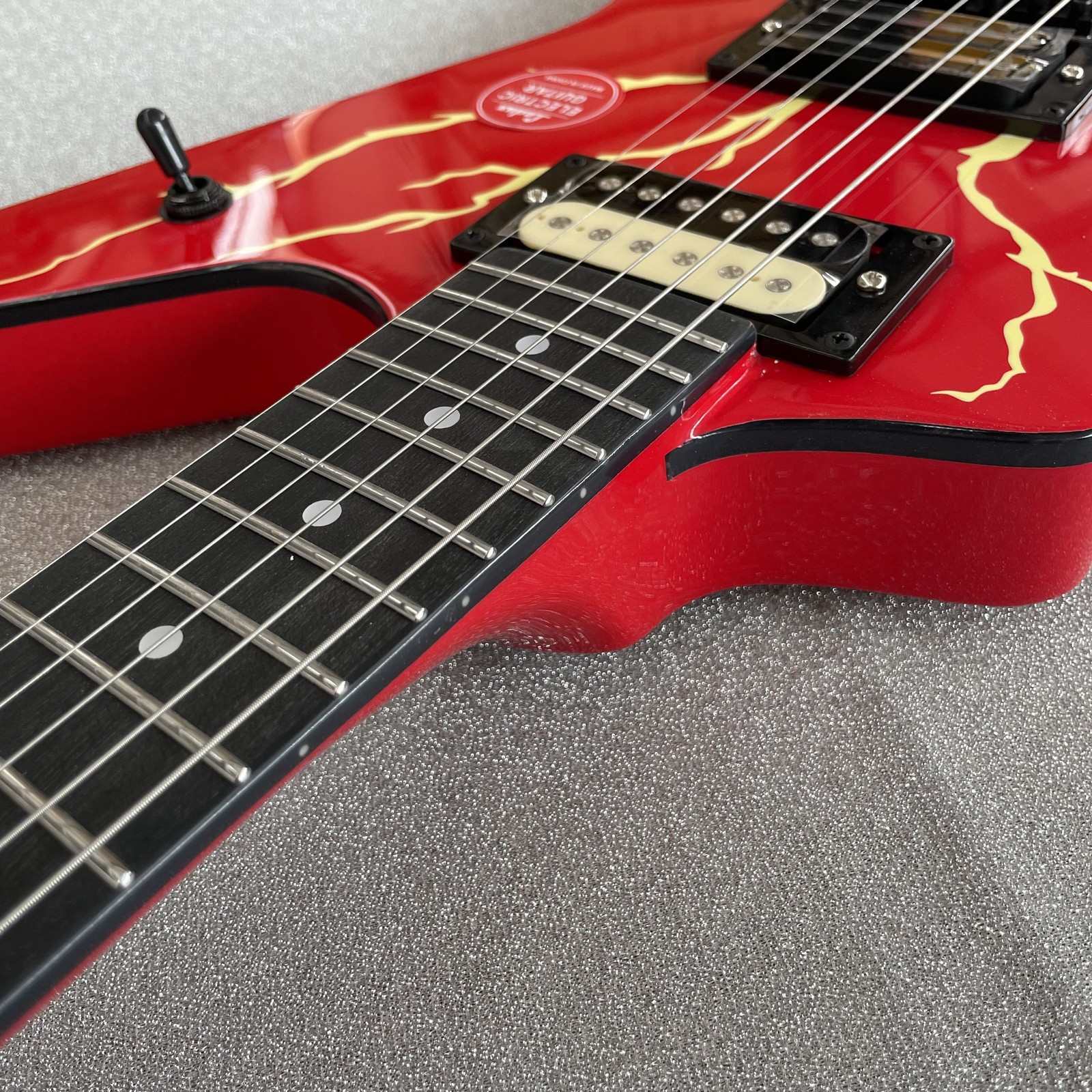 Unbrand Dimedean Electric Guitar Bright Red soild body Lightning top Fast ship