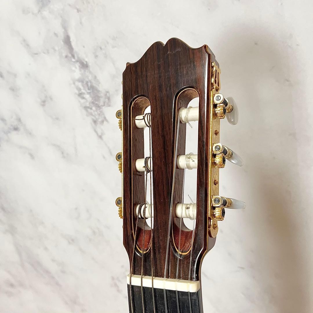 [Good condition] 1979 Takamine No.5 classical guitar with case