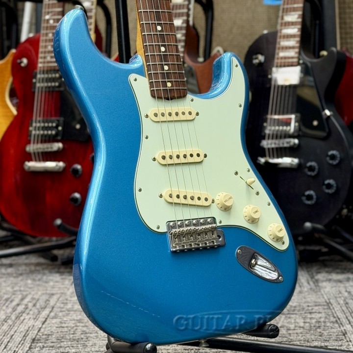 Fender Classic Series ’60S -Lake Placid Blue- 2018 3.60Kg Safe delivery from Jap