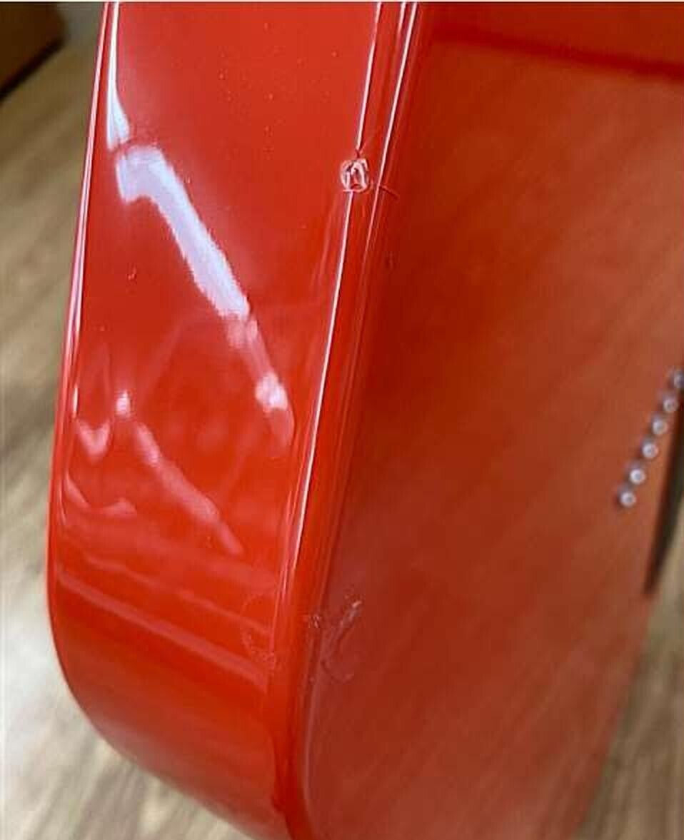 VOX APACHE-2 Phantom Guitar Salmon Red Built-in Speaker Battery Drive