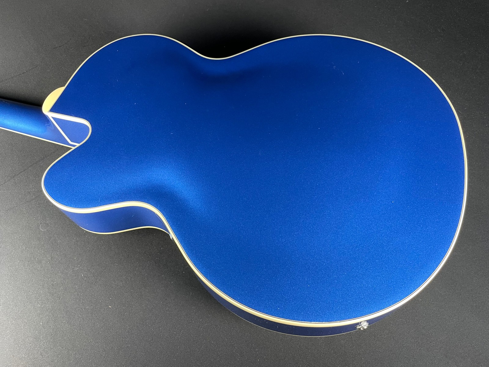 Gretsch G2420T Streamliner Hollow Body with Bigsby – Fairlane Blue