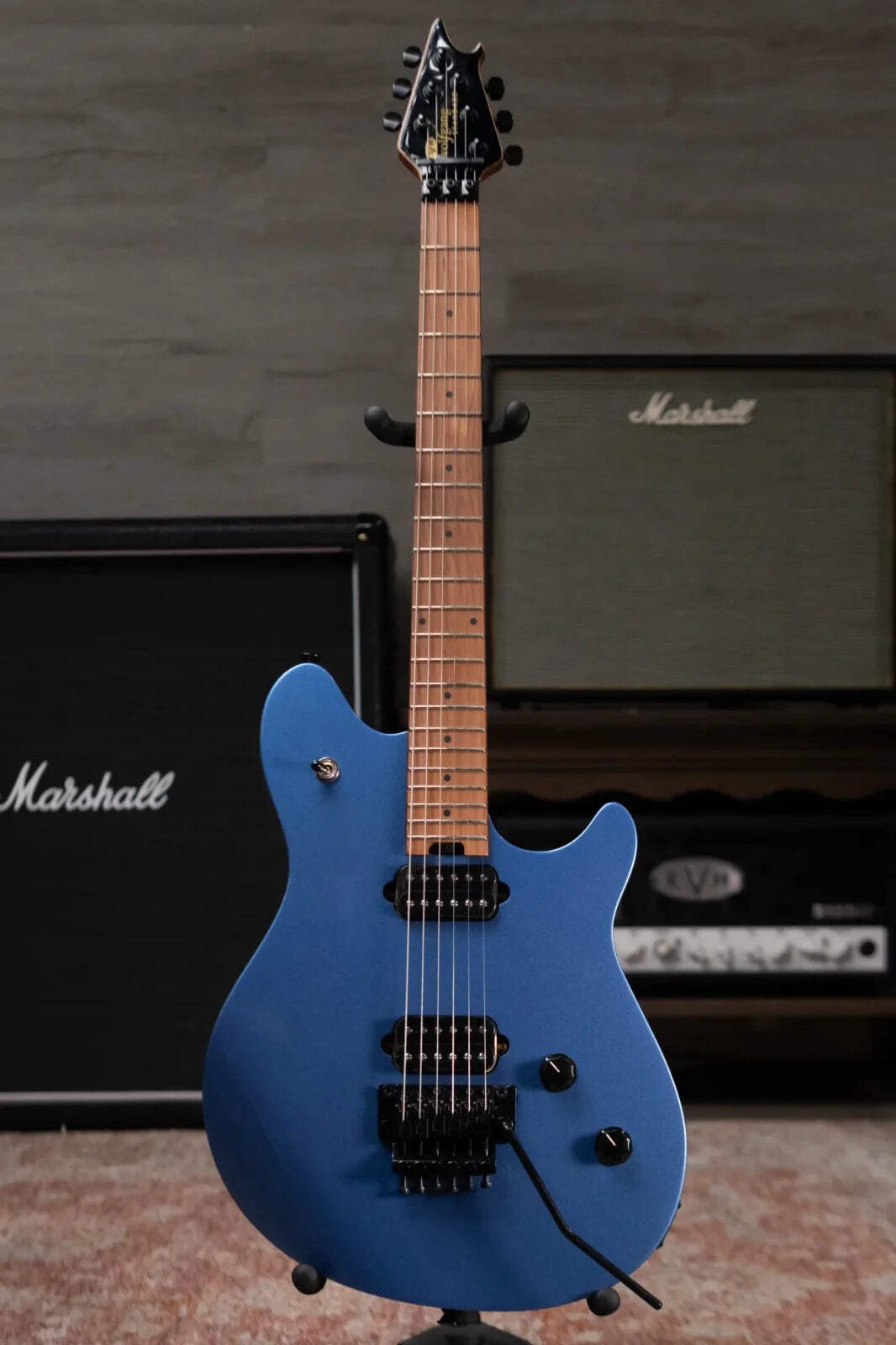 EVH Wolfgang Standard, Baked Maple Fingerboard – Pelham Blue
