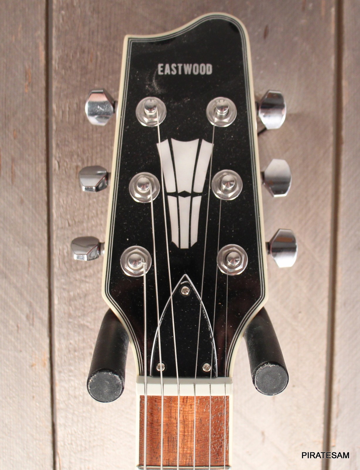 Eastwood Esprit Ulta guitar tribute to Fender Esprit