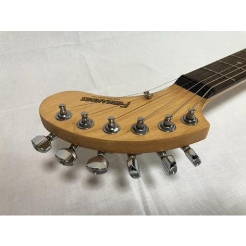 FERNANDES ZO-3 Union Jack Fernandes with built-in amplifier