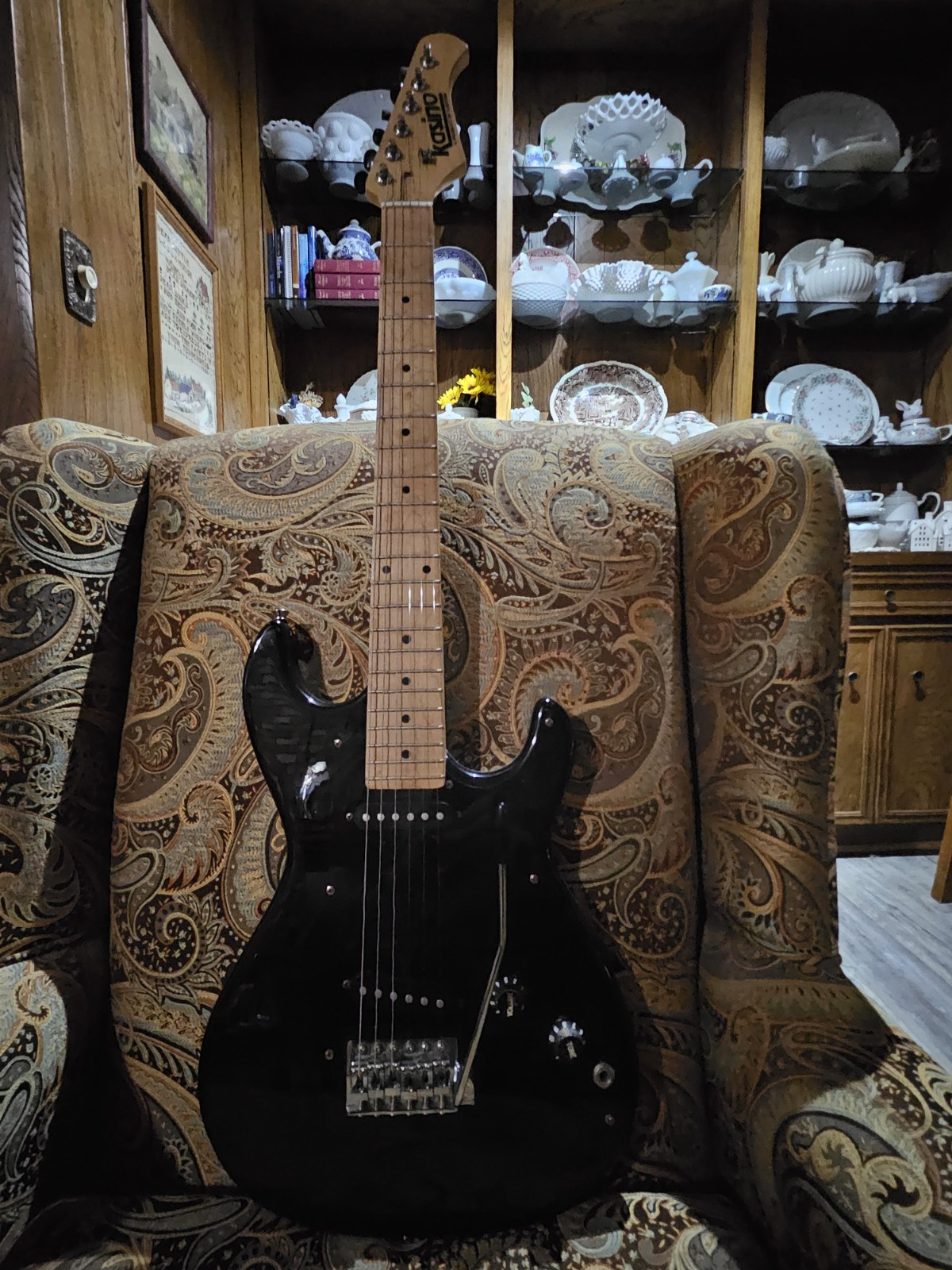 Kustom Kasino Vintage MIJ Strat (1980) w/Maple Body/Neck – Electric Guitar