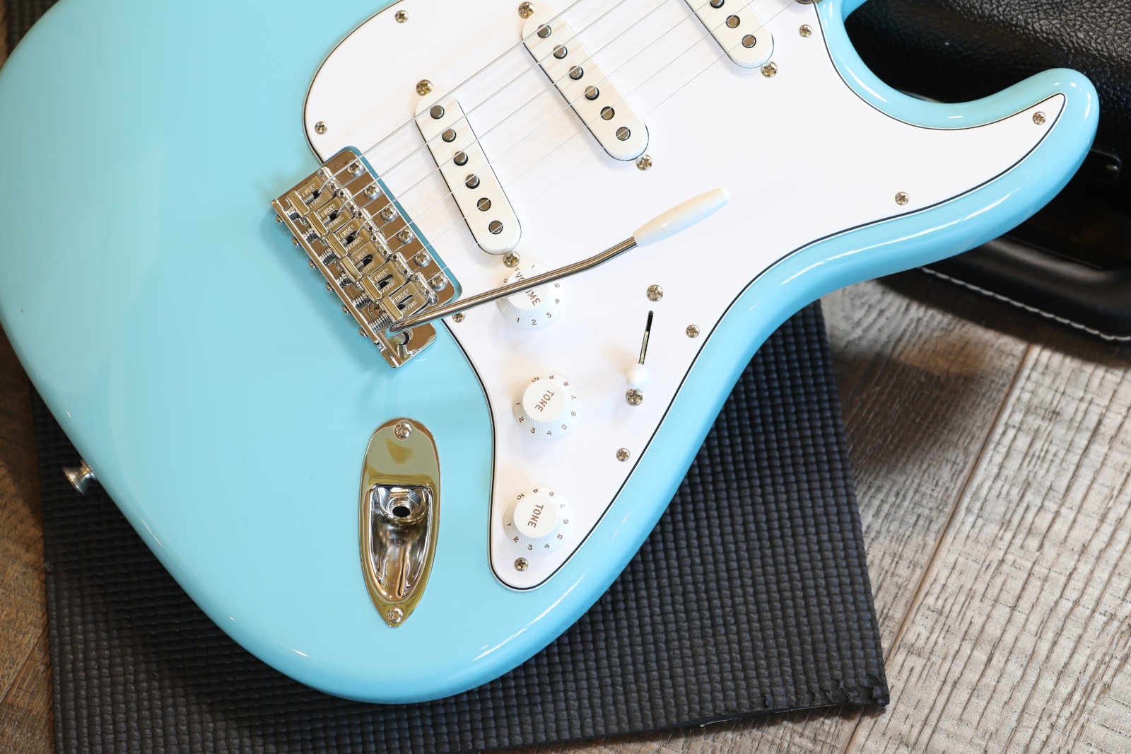 Minty! 2020 Fender CS Empire ’67 Strat Roasted Alder Daphne Blue NOS + COA OHSC