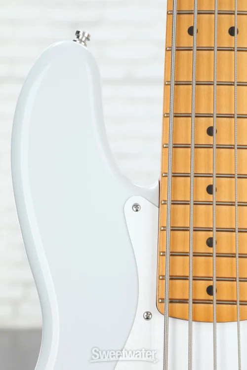 Fender American Ultra II Jazz Bass V – Avalanche, Maple Fingerboard