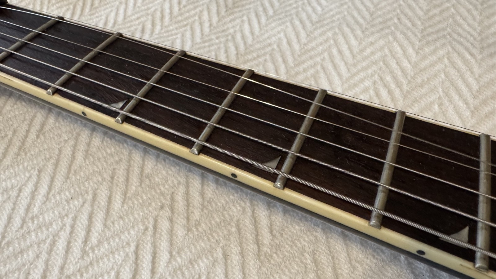 Jackson SLATXMG3-6 Active EMG’sUS NeckThru