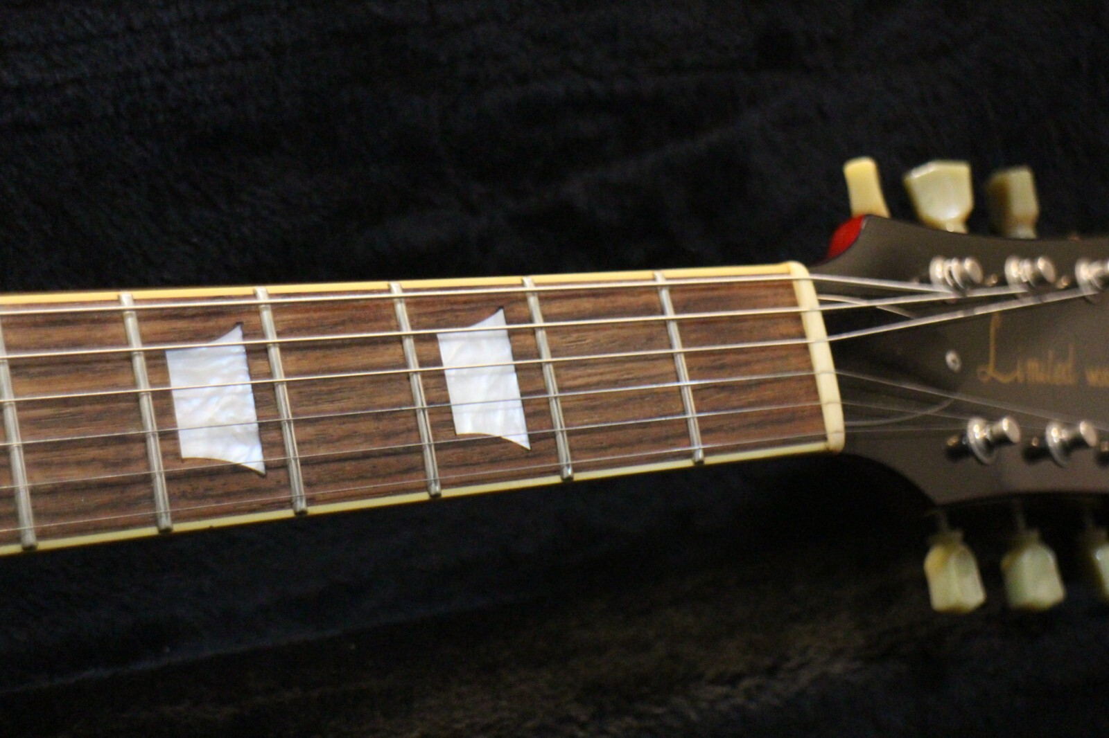 USED Edwards E-LP Limited Model LP Model Electric Guitar GT176 230420