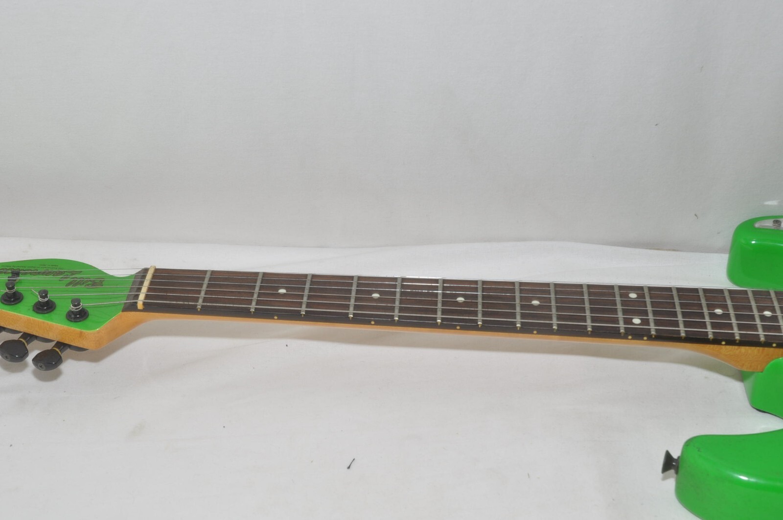 Bill Lawrence Single Matching Head S Case Electric Guitar Ref.No 7007
