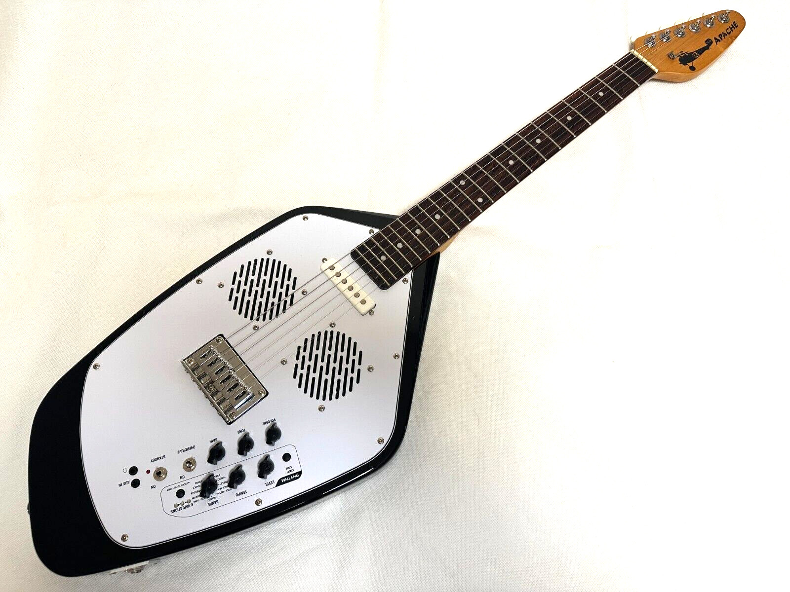 VOX APACHE-2 Phantom Guitar Black Built-in Speaker Battery Drive