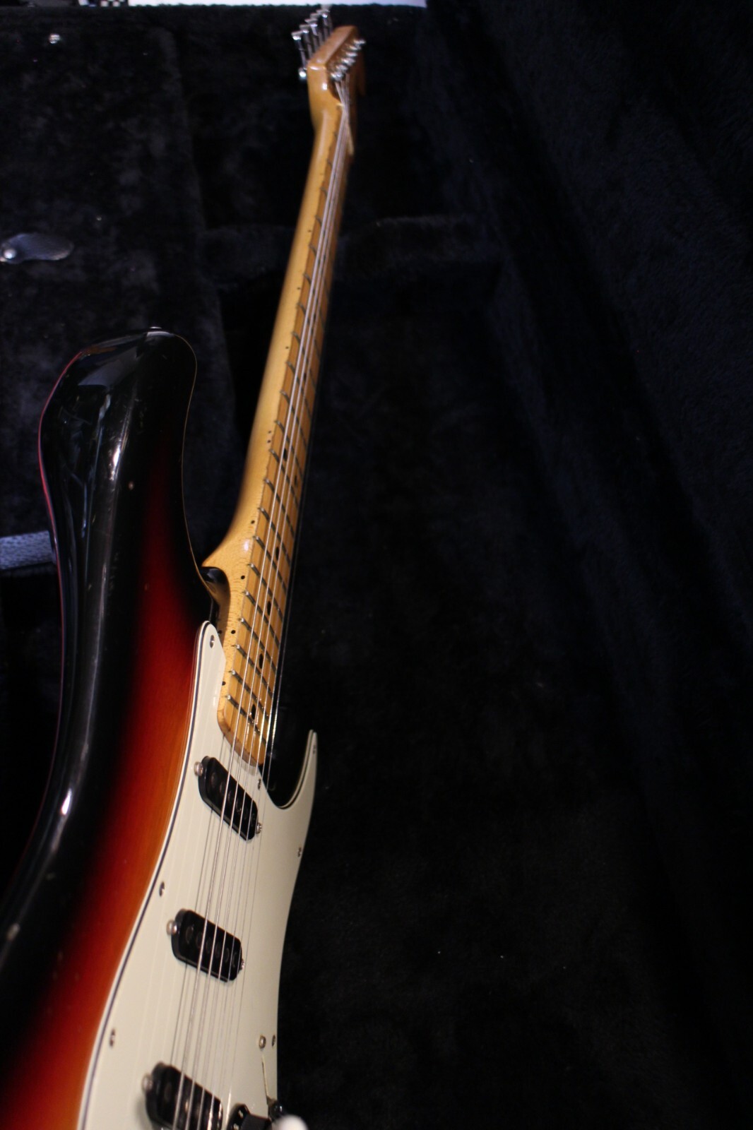 USED Tokai Silver Star Stratocaster Model Electric Guitar GT357 230713