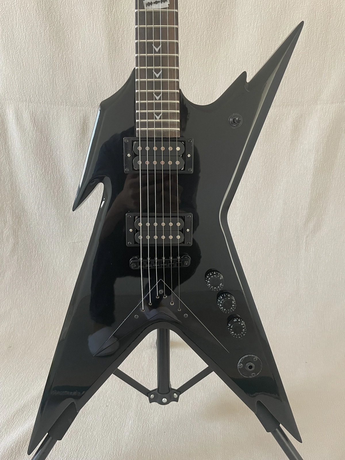 Hot Dean Razorback Dimebag Classic Black Electric Guitar Factory