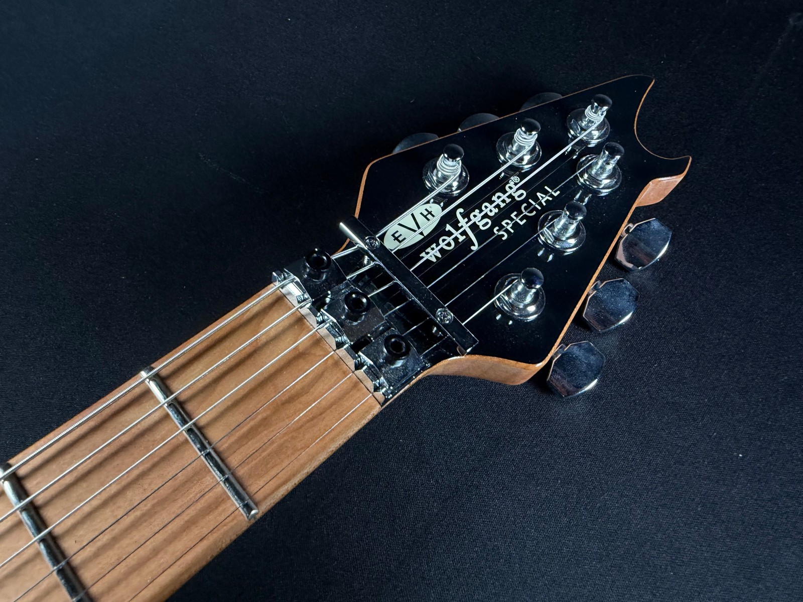 EVH Wolfgang Special, Baked Maple – Black