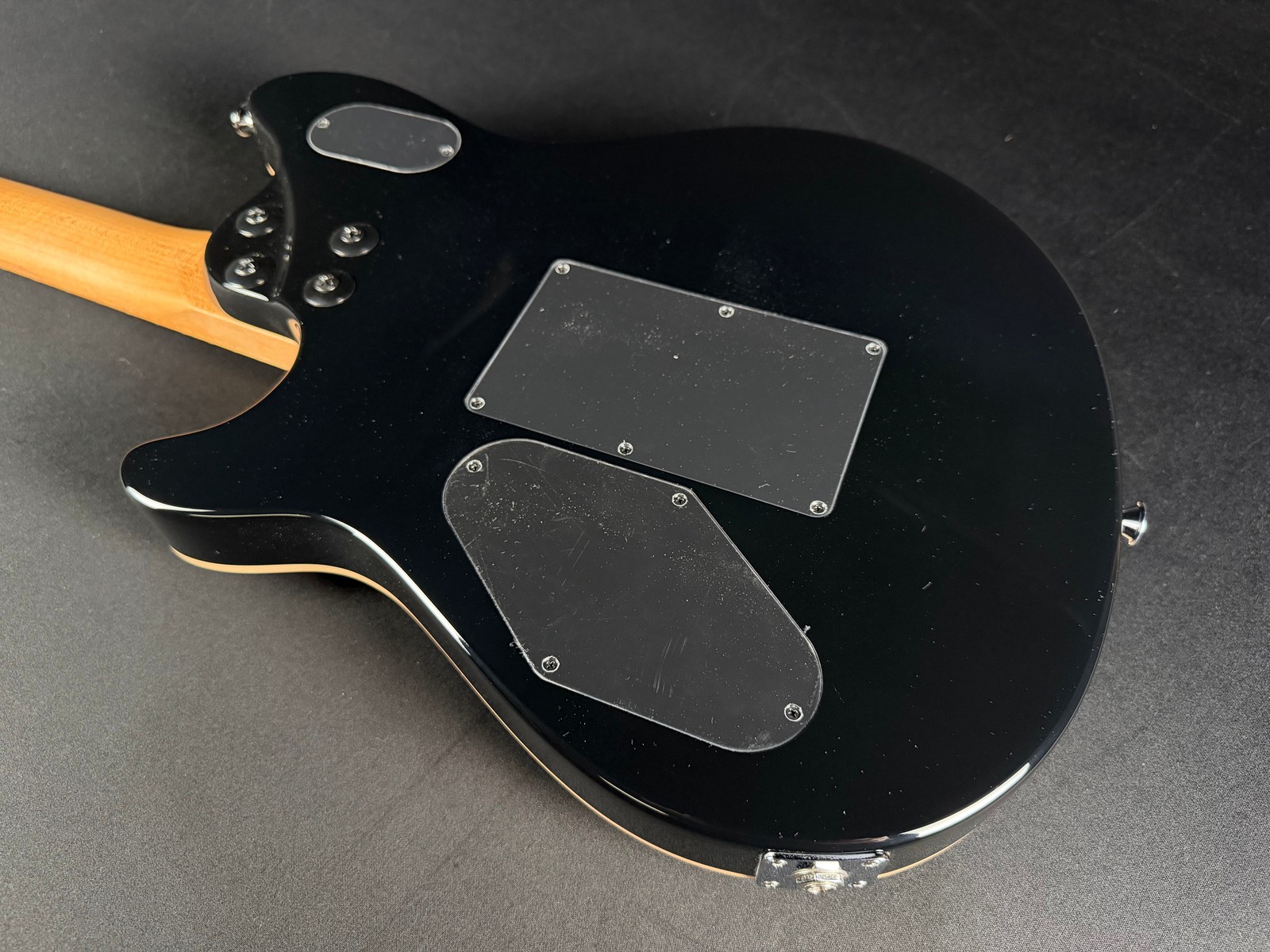 EVH Wolfgang Special, Baked Maple – Black