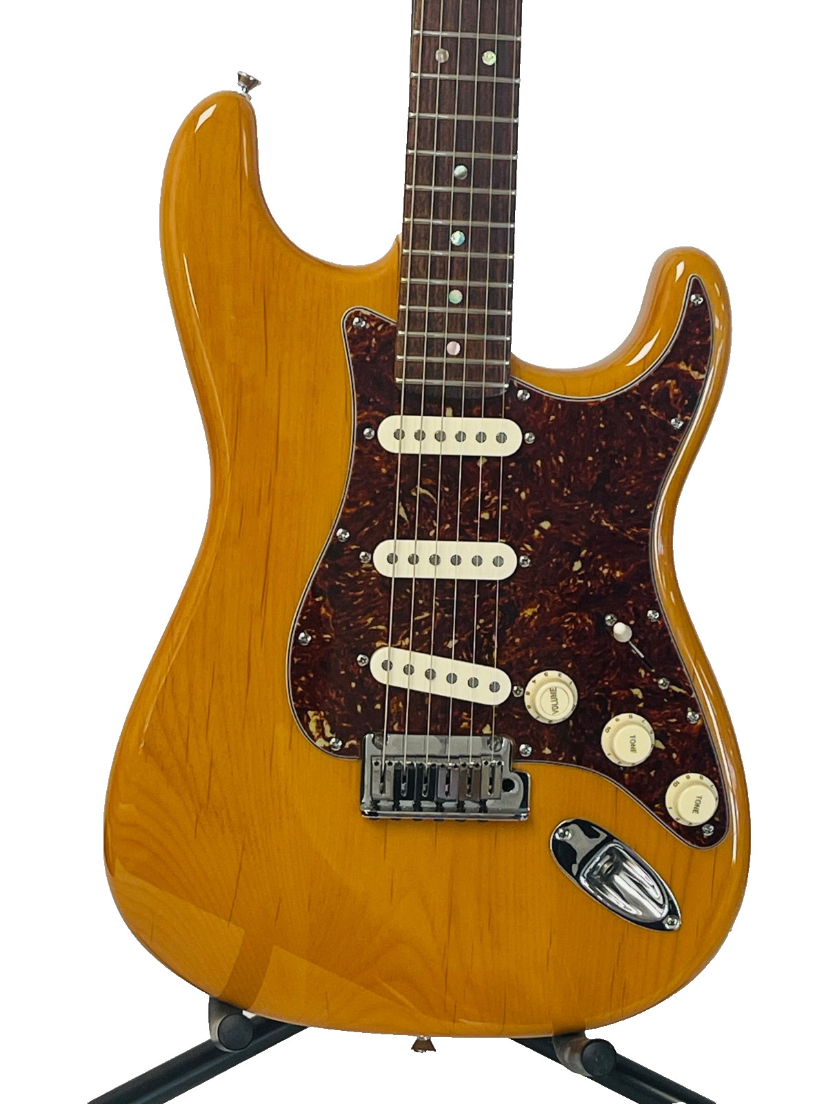 2004 Fender American Deluxe Stratocaster Amber USA S-1 SCN OHSC Case Tags