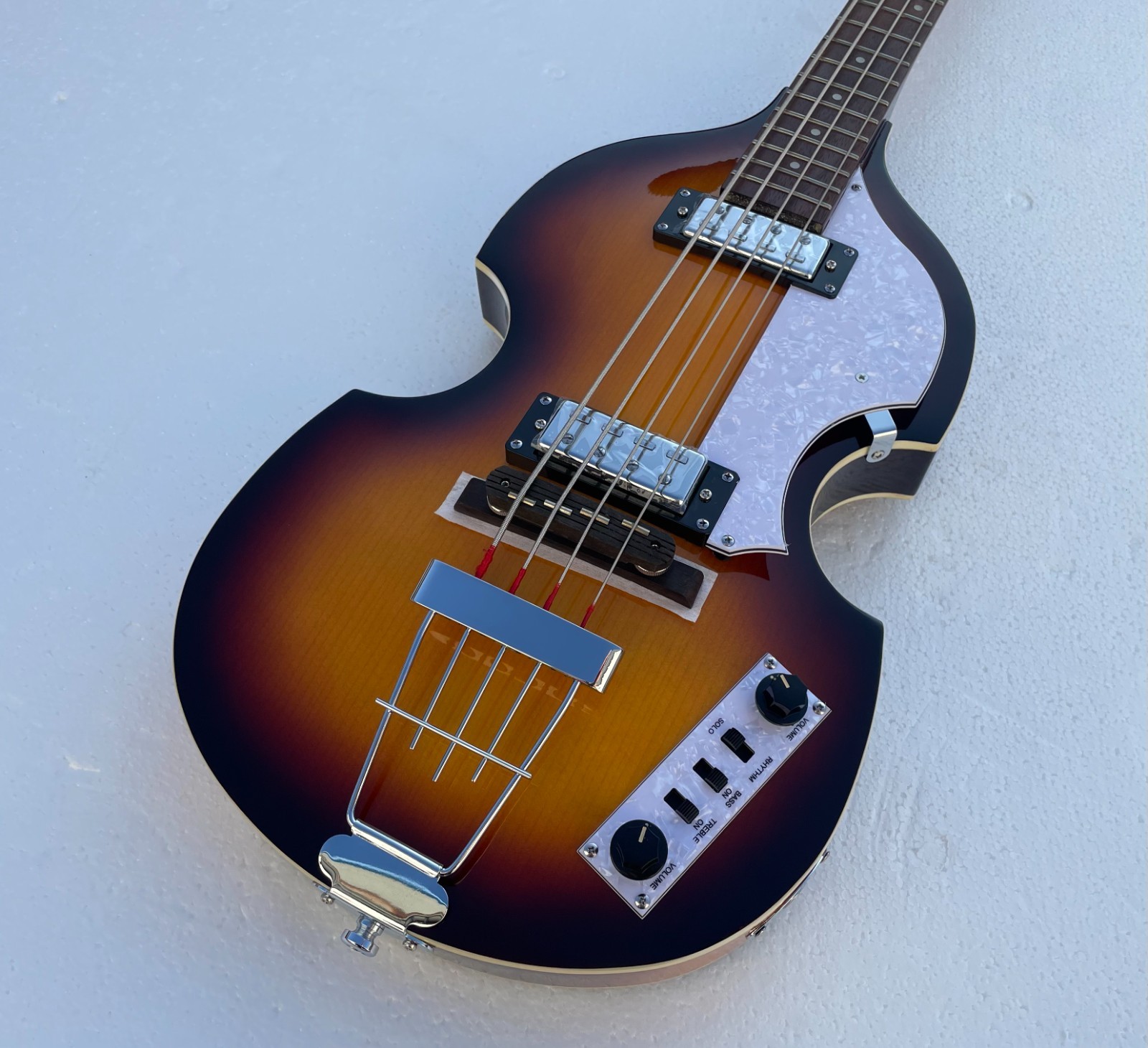 Flaws 30″ Scale Length 4 Strings Electric Violin Bass Semi Hollowbody Glossy