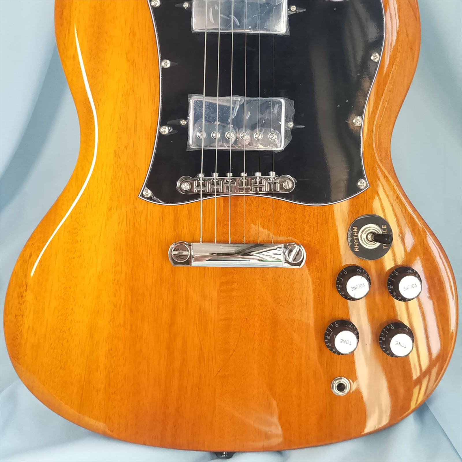“Little Devil” Standard Natural Solid Body Electric Guitar Mahogany Body 22Frets