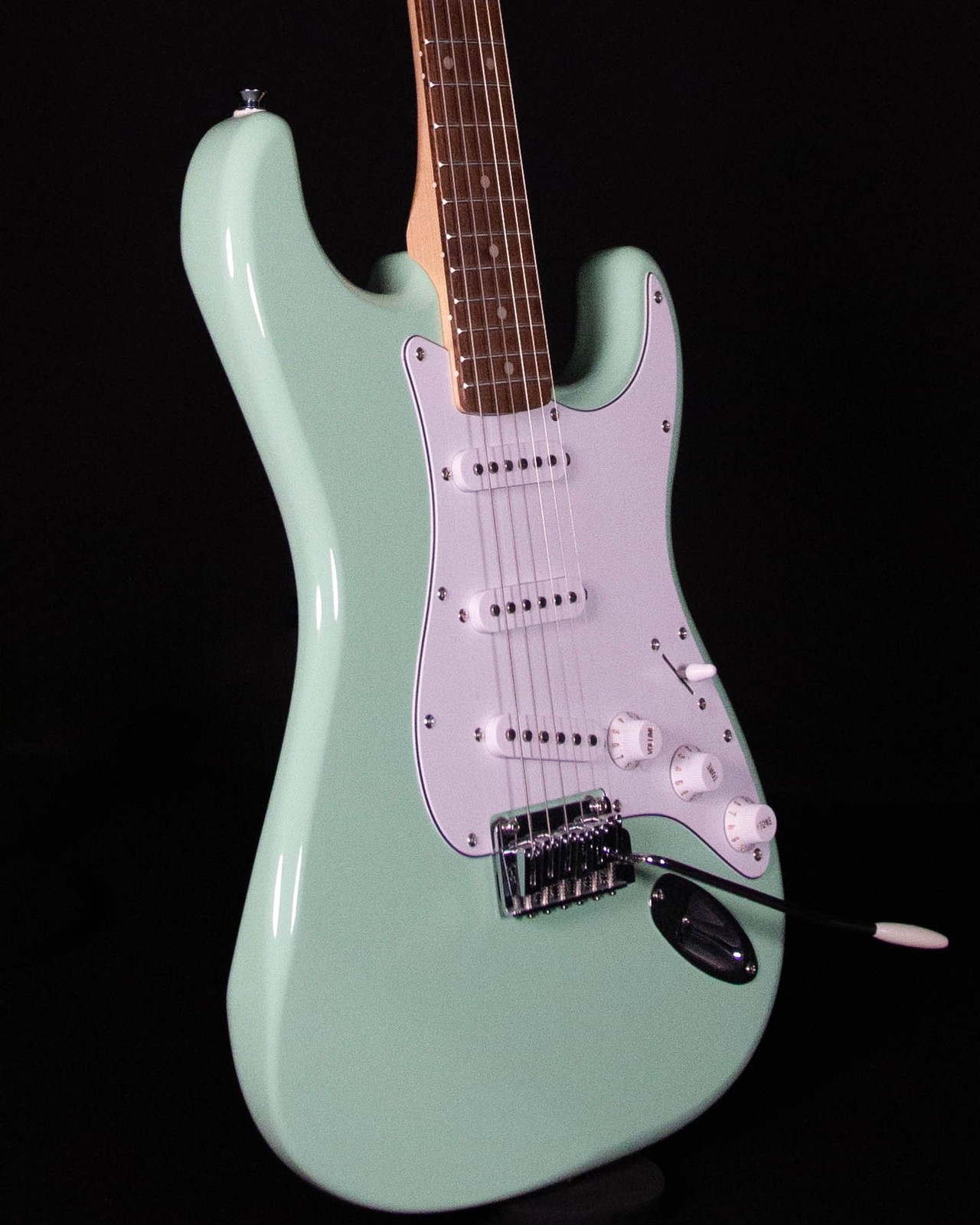 Squier FSR Affinity Series Stratocaster, Laurel FB, Surf Green