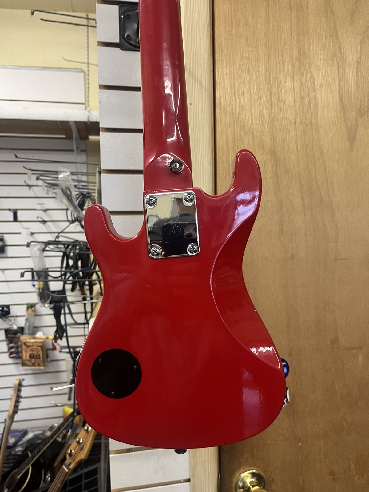 Cool ! Vintage 80’s The Shredder Electric Guitar In Red