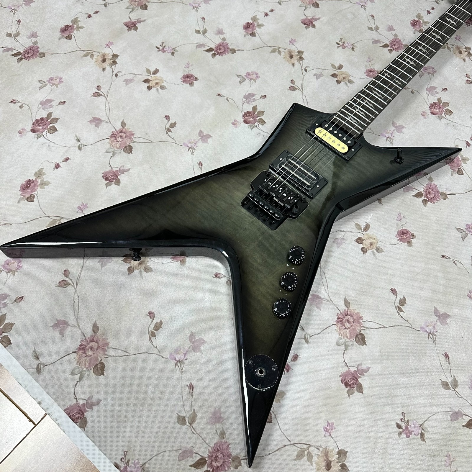 Washburn Dimebag Darrell Signature Style Electric Guitar, Black Burst Finish