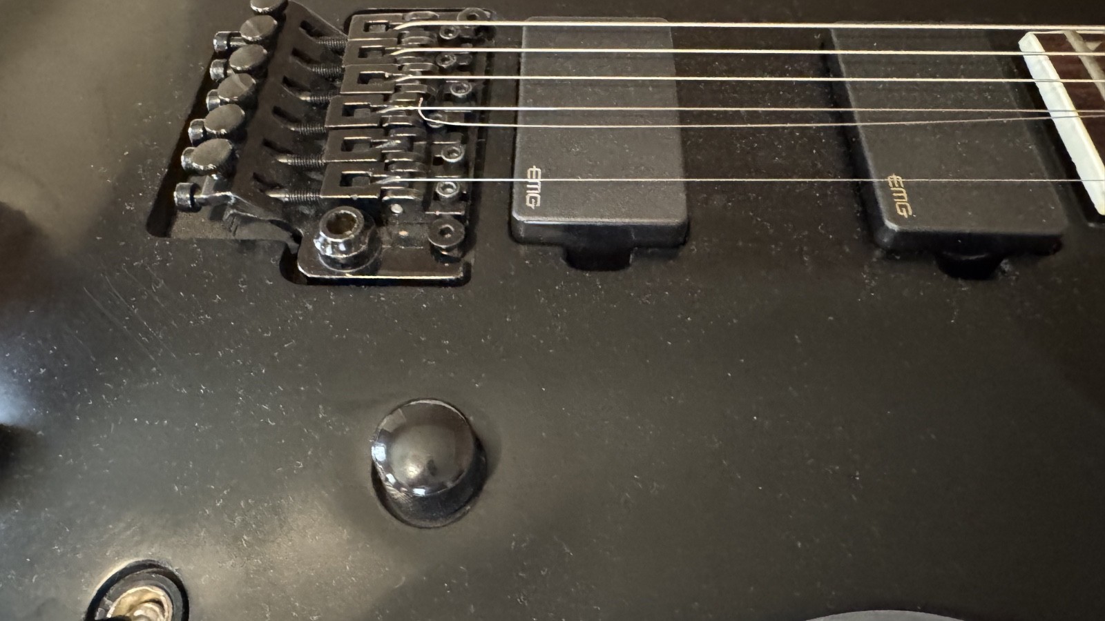 Jackson SLATXMG3-6 Active EMG’sUS NeckThru